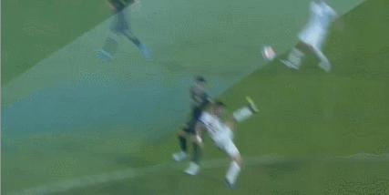 中超四张红牌,中超8场比赛5张红牌