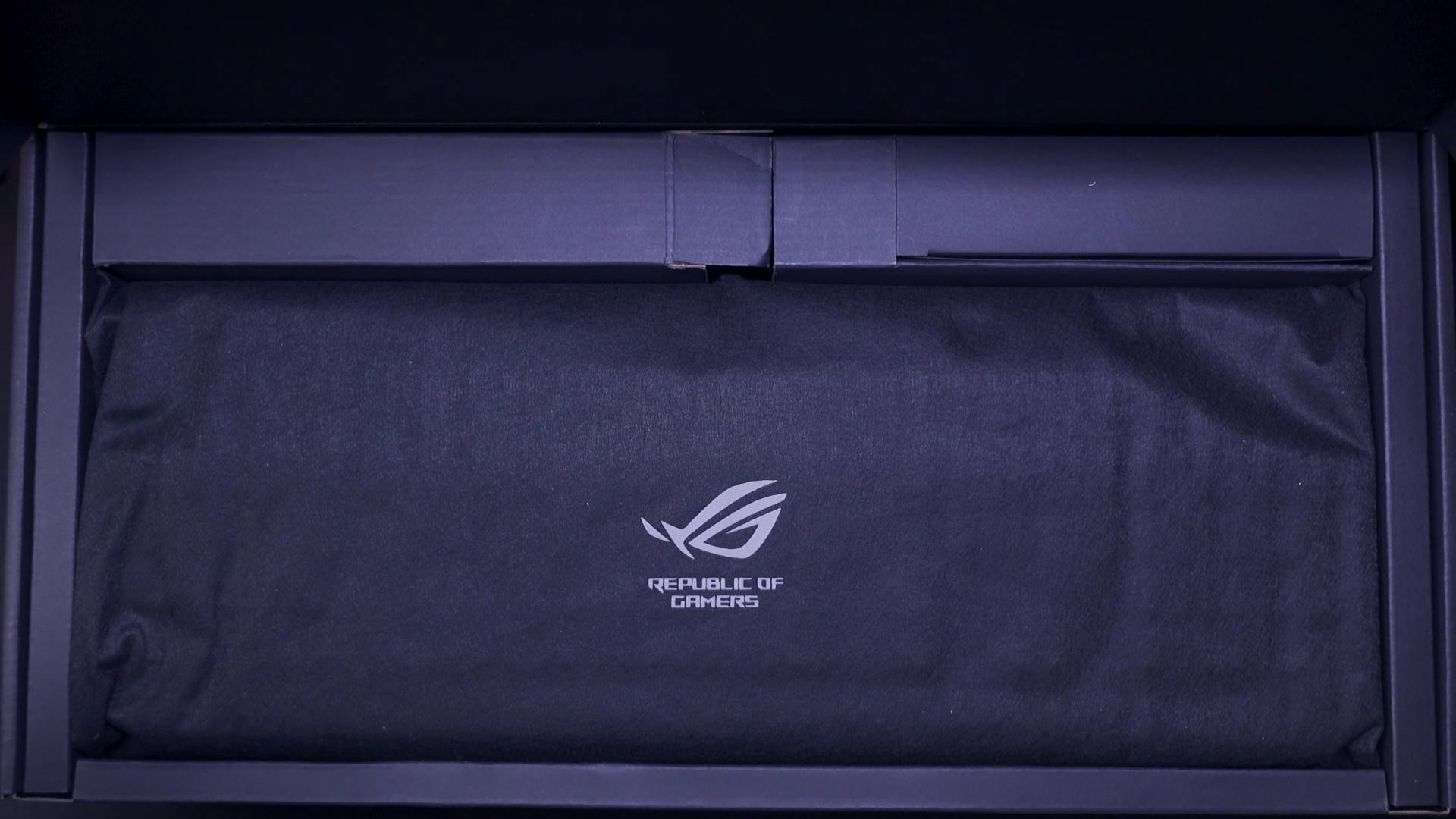 rog耀光2幻键盘值得买吗,华硕rog耀光键盘