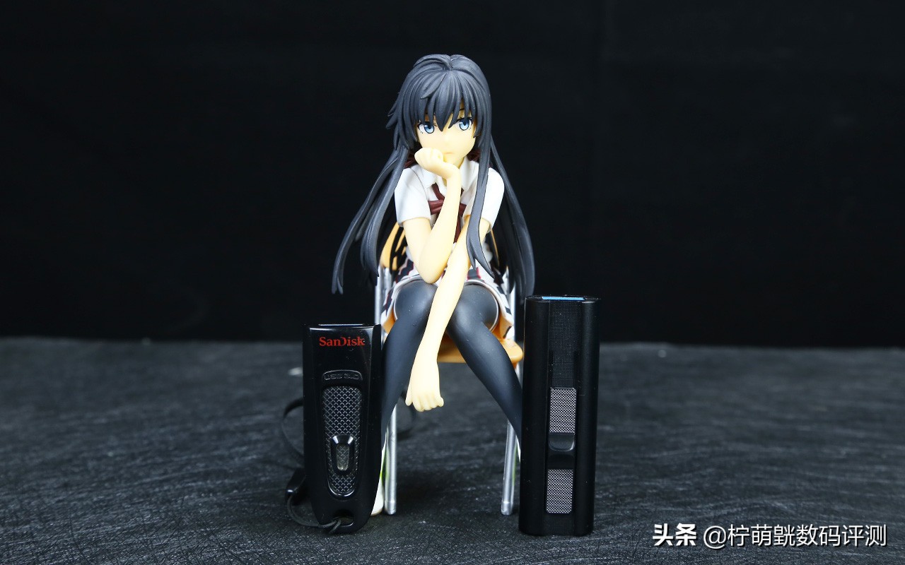 固态u盘时快时慢,固态u盘和普通u盘哪个更耐用