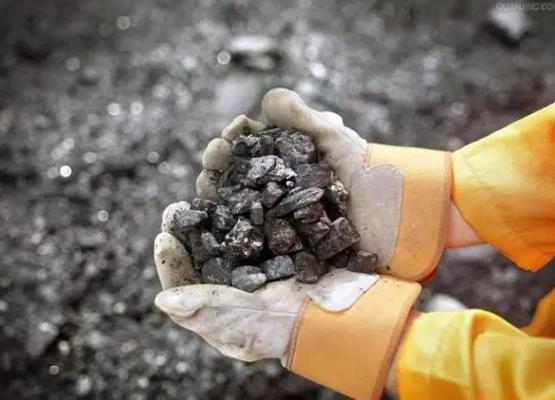 蒙古国矿产多不多 (蒙古国向中国出口什么矿产)