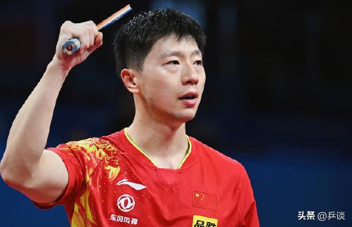马龙晒照庆祝世乒赛夺冠,马龙罕见发文挑战困境激励乒乓梦