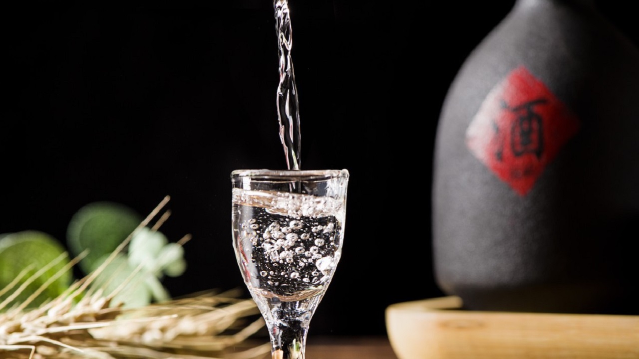 慢性前列腺炎症状减轻还吃中药吗,前列腺炎喝酒后症状减轻了