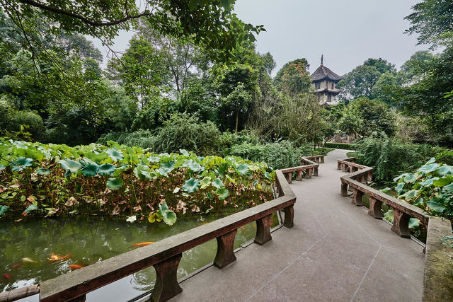 沈阳周边玻璃栈桥旅游景点,沈阳冬季旅游攻略必玩的景点