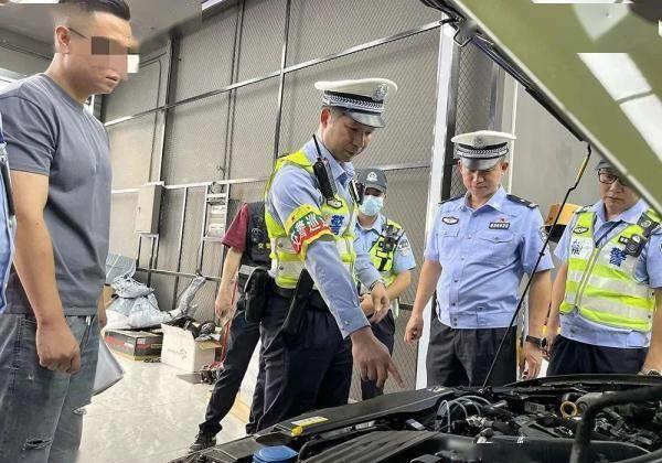 飙车现象与非法改装：社会安全威胁背后的真相