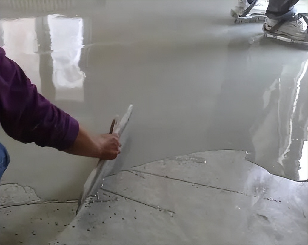 石膏自流平和水泥自流平哪个好,水泥自流平和石膏自流平区别