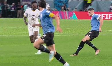 日本韩国世界杯预选赛,日本爆冷2:1德国乌拉圭韩国