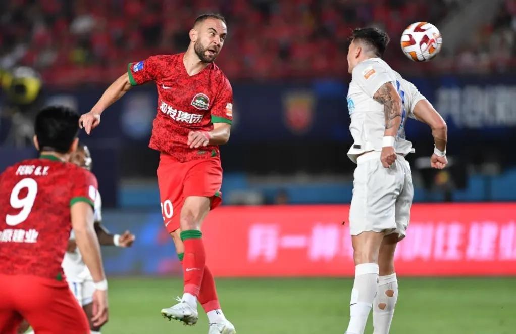 泰山晋级亚冠八强崔康熙表现,今日中超看点崔康熙