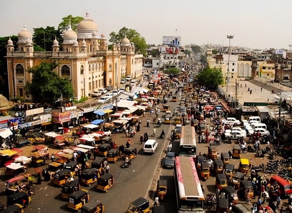 中国小伙去巴基斯坦旅行,中国人去巴基斯坦应注意什么