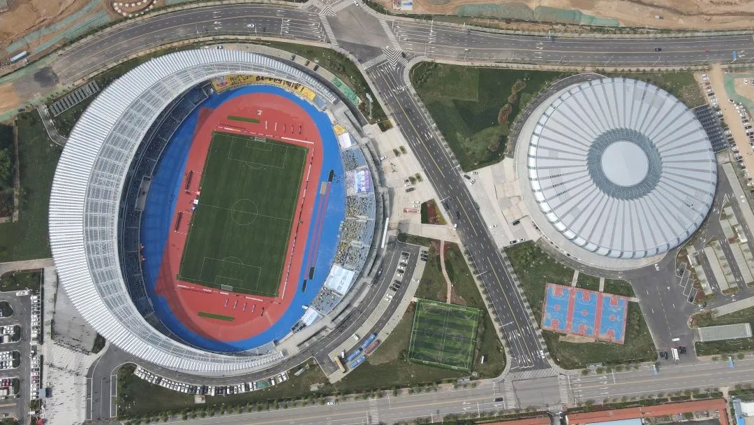 西海岸新区400高楼进展,西海岸将建第一高楼