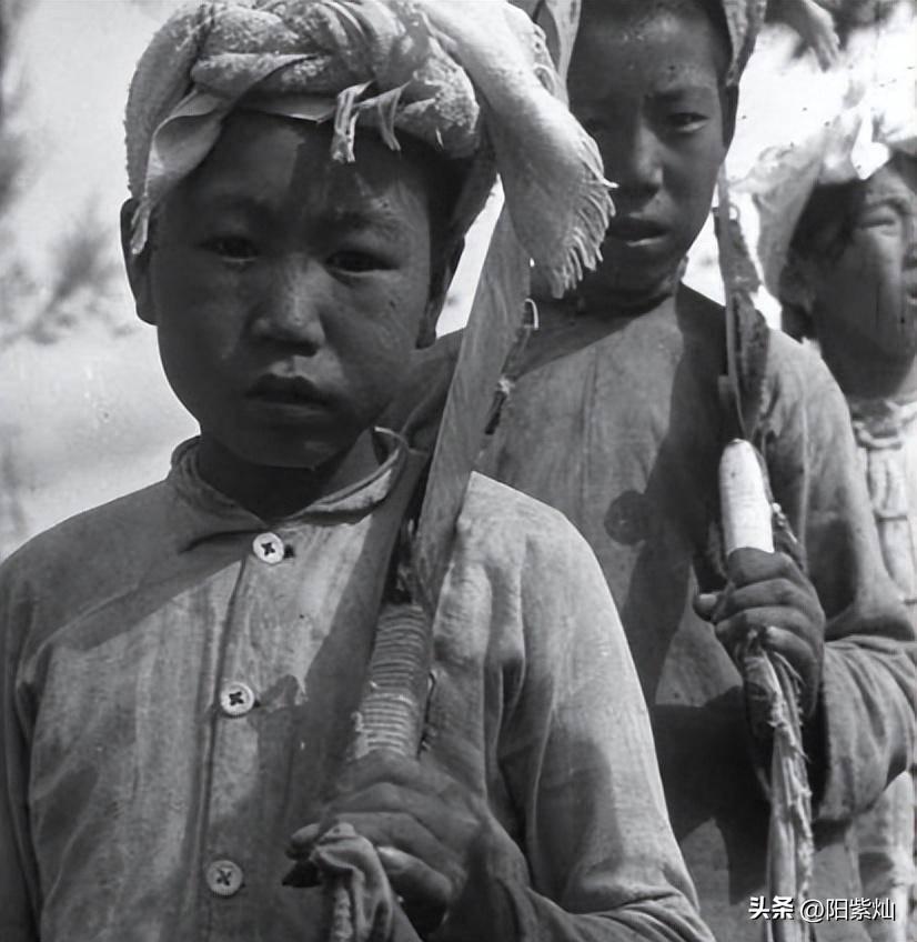 纳粹德国屠杀犹太女人,变态纳粹