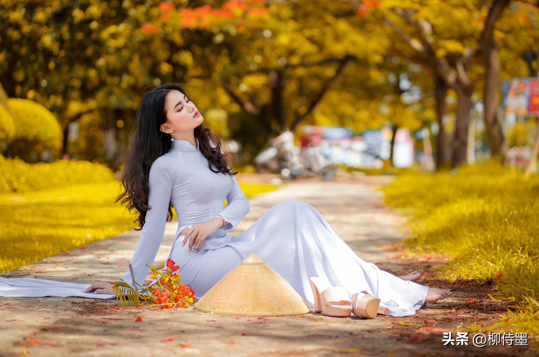 怎样练一个又瘦又长的大长腿,长腿影子如何拍得又瘦又高