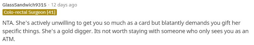 女朋友不接受我送的生日礼物,女朋友不愿意送我生日礼物