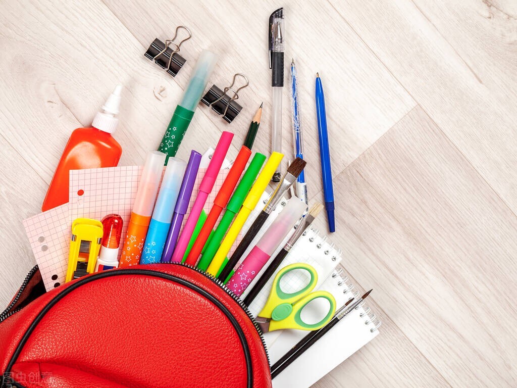 妈妈辅导孩子作业崩溃的瞬间,妈妈教孩子写作业崩溃急救无效