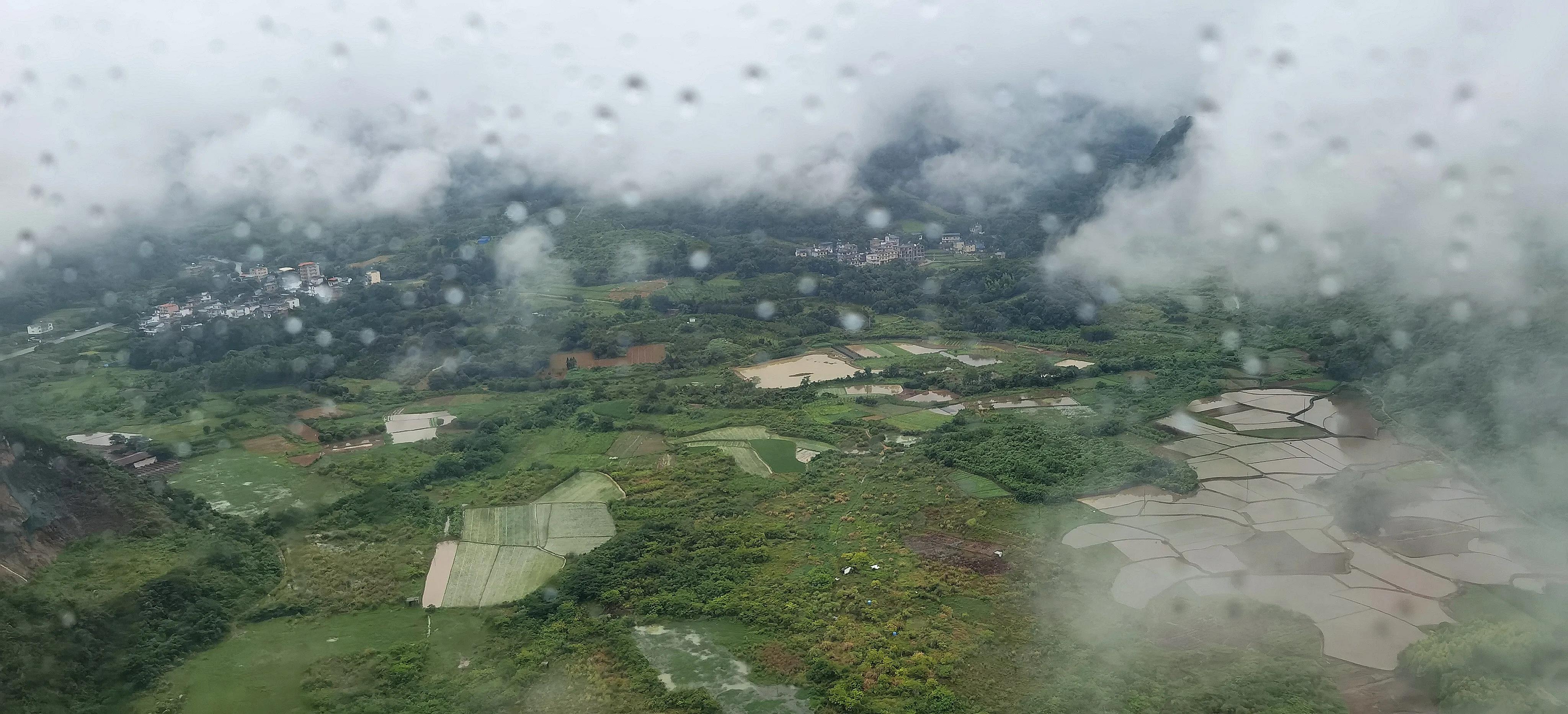 桂林阳朔如意峰一镜到底,阳朔如意峰全景