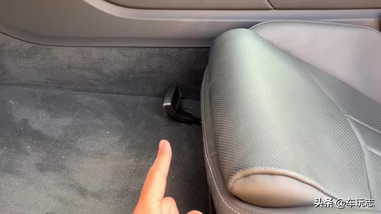 2019奥迪r8跟2020款奥迪r8,5.2v10奥迪r8限量版