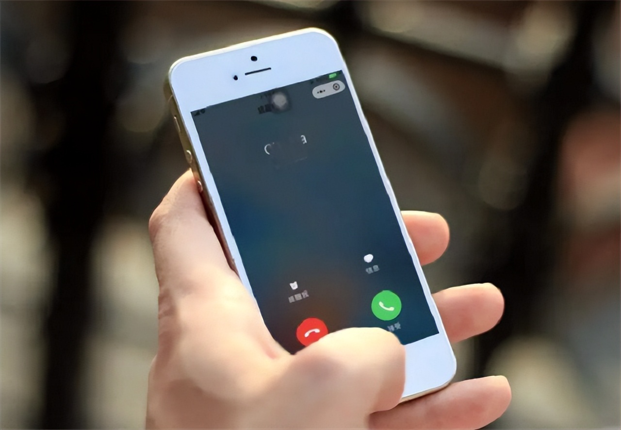 四川走失33年男孩和父母相认,寻人节目四川8岁男孩丢失40年