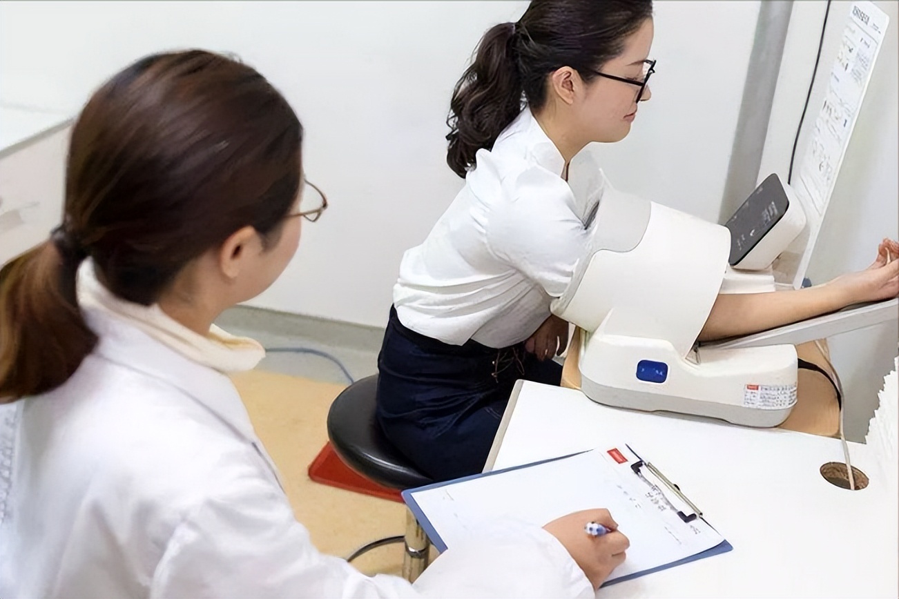 白带白细胞20-30清洁度iii,妇科白带清洁度iii度需要治疗吗