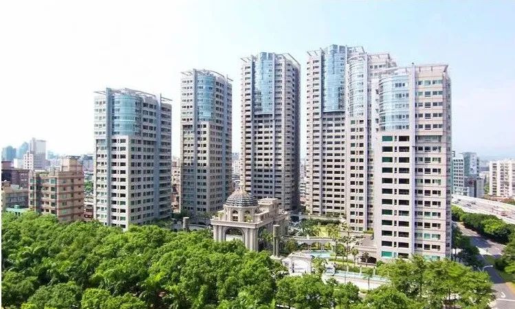 一文一武完全不同的连家兄弟,难逃比较的豪门妯娌