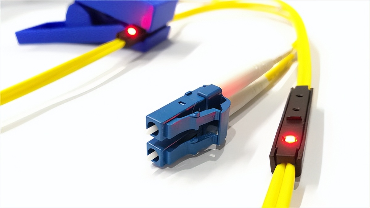 机房数据中心理线技巧,机房维护服务