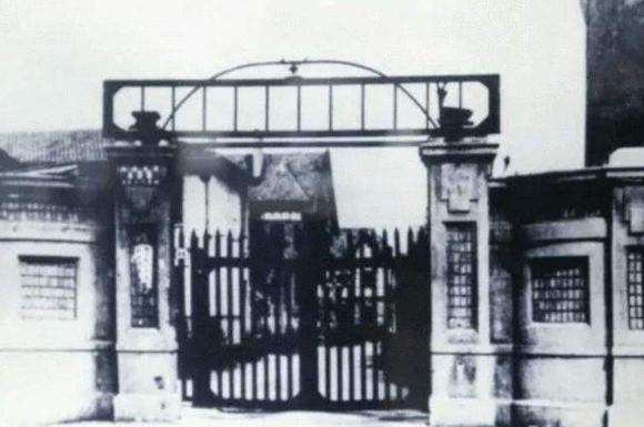 黑帮大佬吃饭片段,黑帮大佬吃饭片段真实