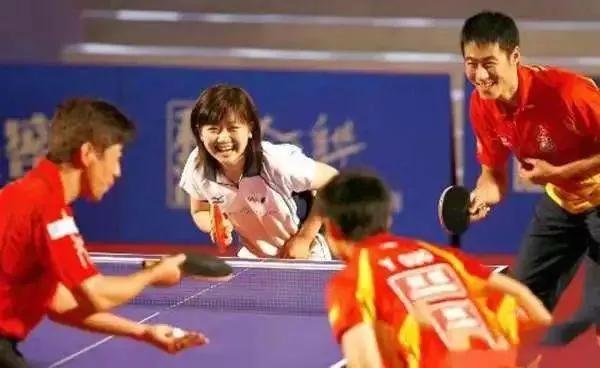 赵薇以前的恋情,赵薇与她的爱情故事