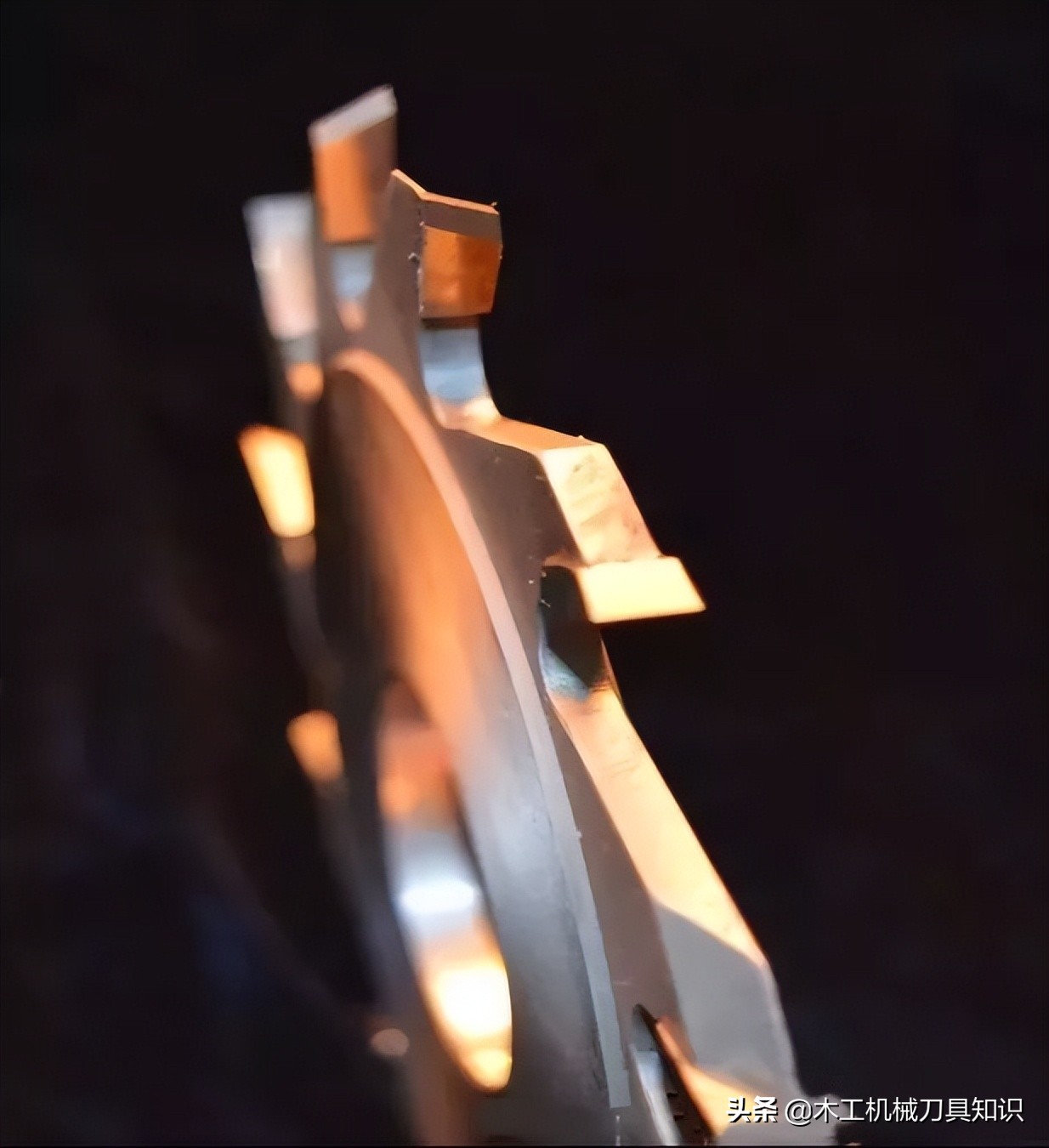四面刨刀具的正确安装方法,四面刨刀具调试视频教程