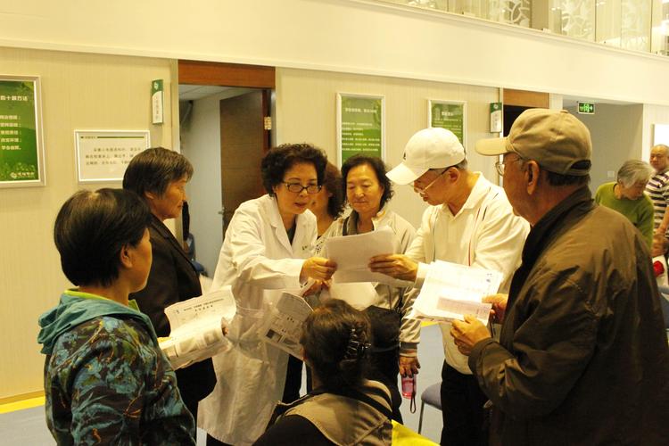 21岁女孩肠道溃烂,女子一周七次肠道溃烂