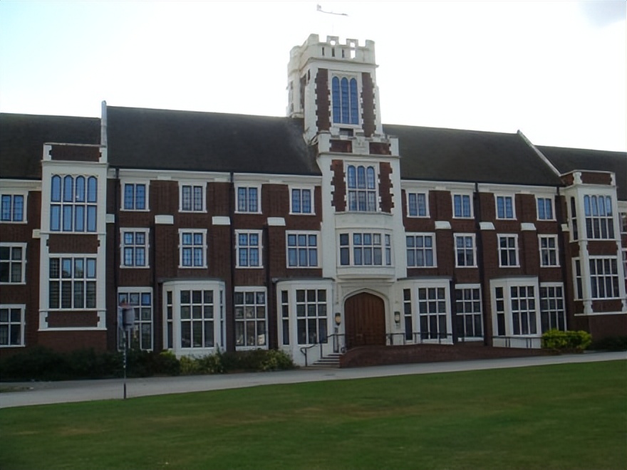 拉夫堡大学相当于国内什么大学,为什么拉夫堡大学世界排名很靠后