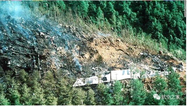 飞机坠落事件人员伤亡情况,人类史上坠落过多少飞机