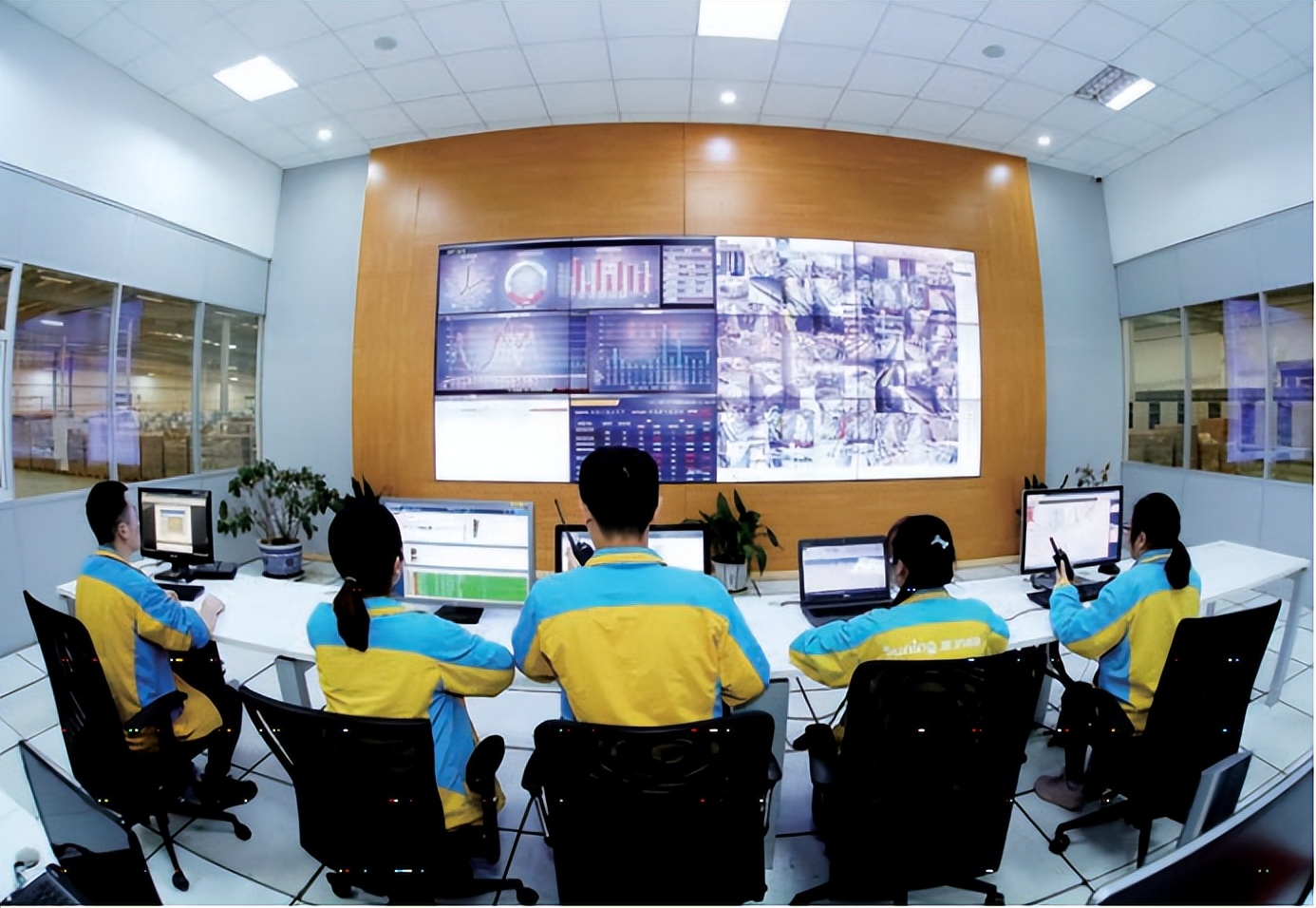 以智慧仓储撬动供应链服务升级,苏宁物流加码智慧物流园区建设——访苏宁物流集团研发中心总裁陈坚