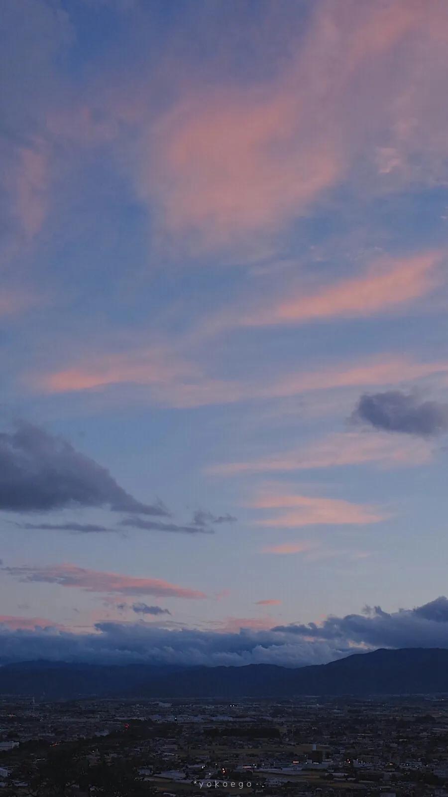 秋天最美的云朵图片高清,秋天天空最美的风景图片