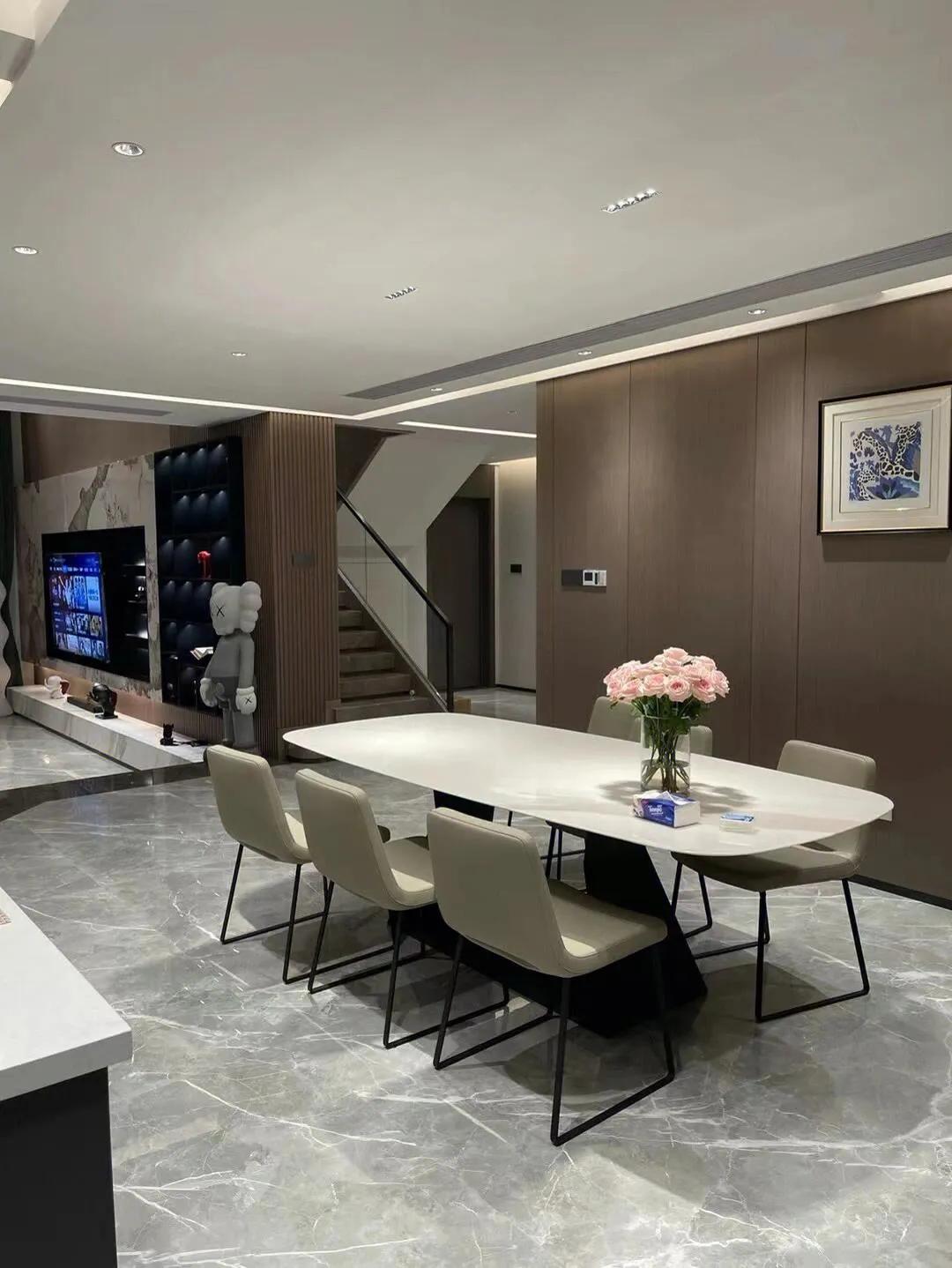 30平米木饰面门店装修效果图,2021木饰面板装修效果图