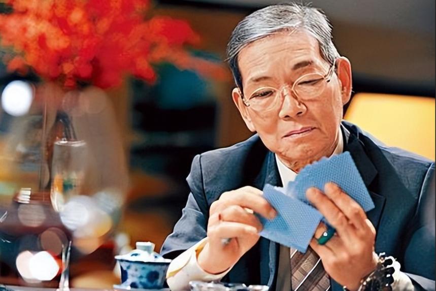 95神雕侠侣柯镇恶,神雕侠侣柯镇恶为何不离开桃花岛