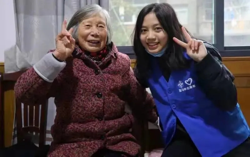 节前送温暖共迎幸福年,节前送温暖