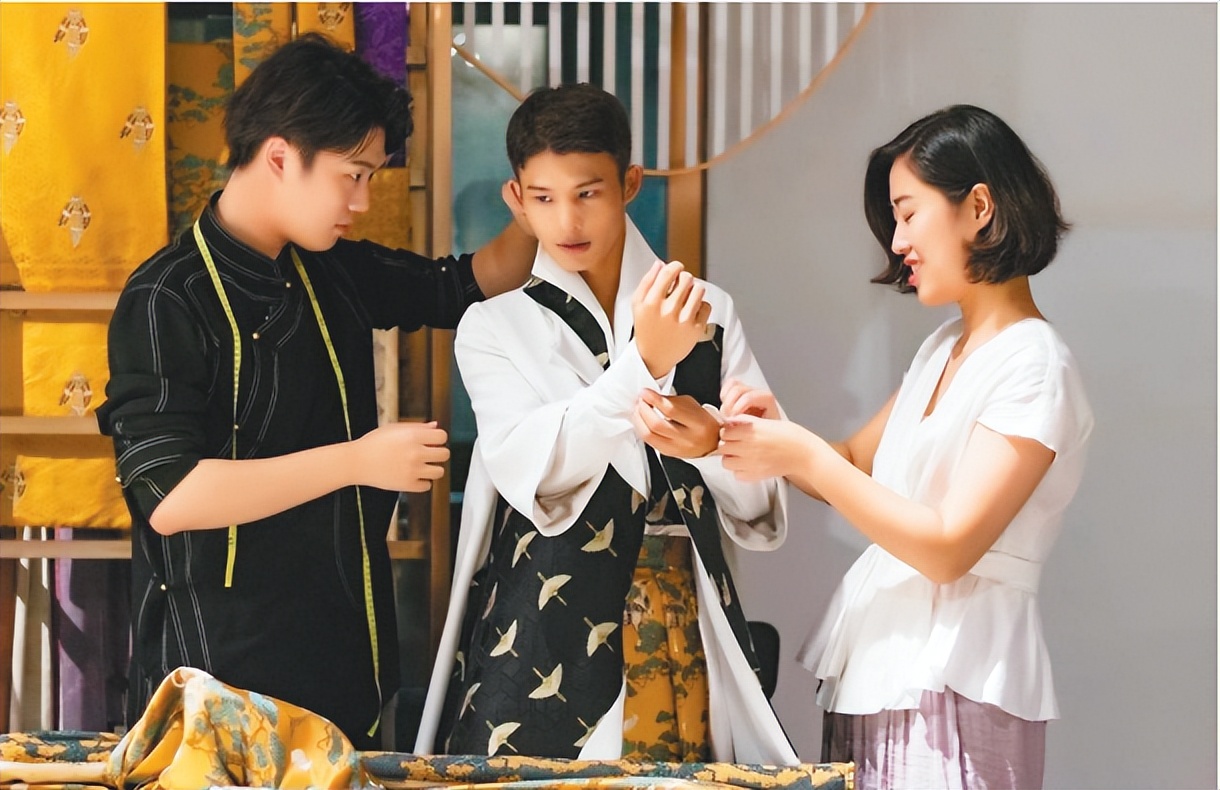 铁岭纽约时装周,登上美国时装周的铁岭小伙