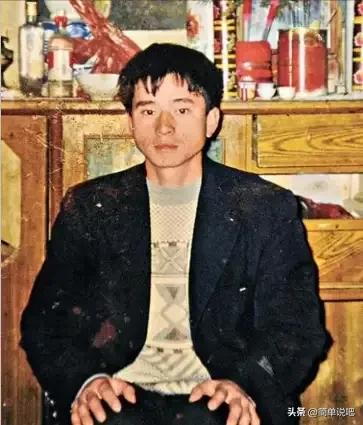 47岁犀利哥现状,当年风靡一时的犀利哥相片