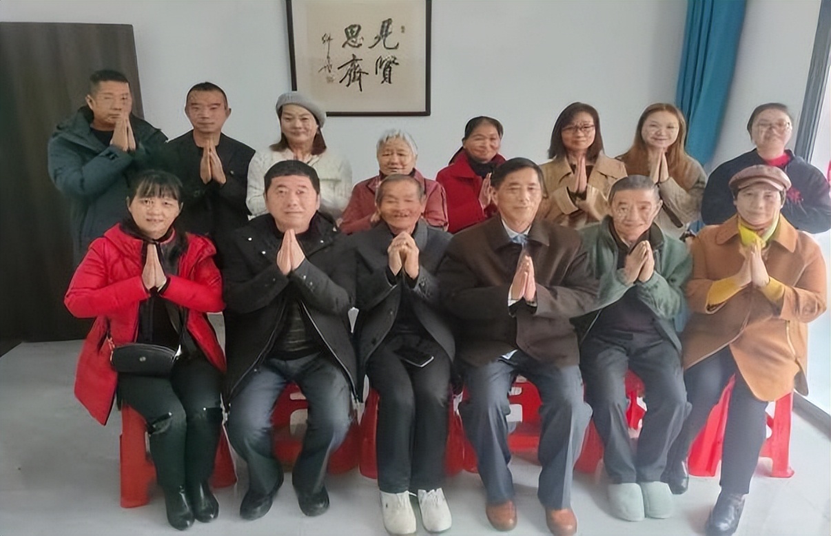 铁 路 情 缘 作者：铁二代 卢州