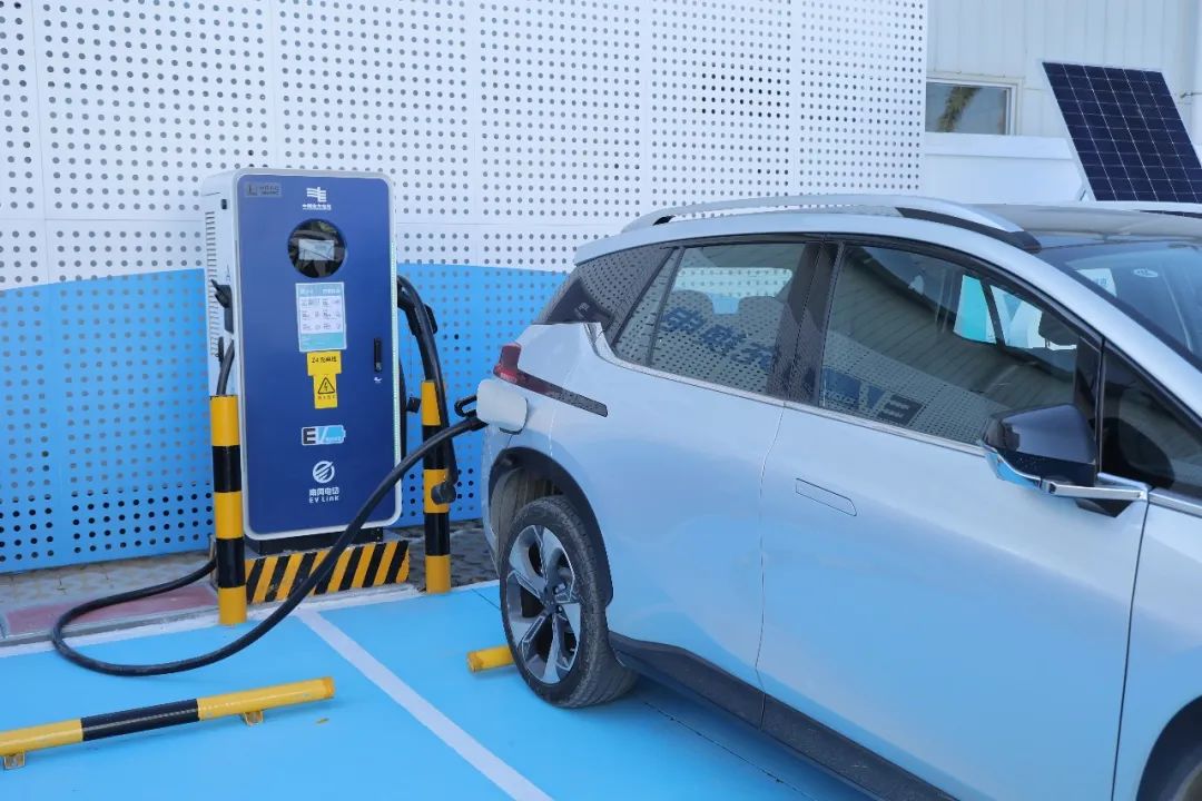 中石化新能源汽车充电桩,中石化加装新能源充电桩