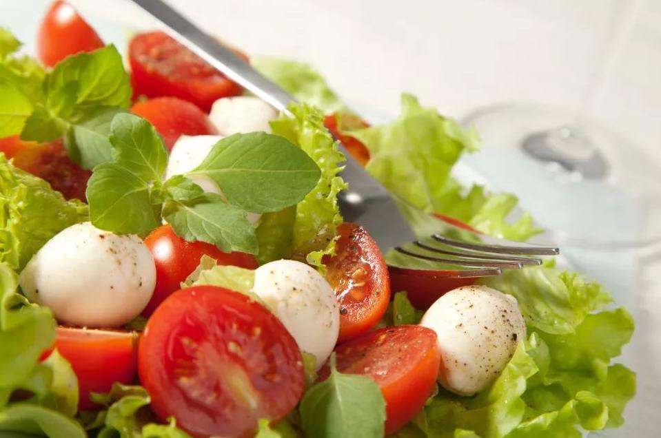 脖子和腋下的小肉粒是怎么回事,脖子和腋下的小肉粒能揪掉吗