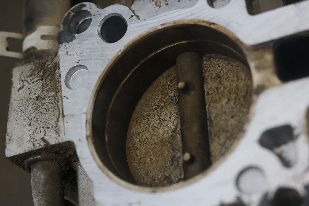 12款经典gl8车身翻新,怪兽修车老车翻新