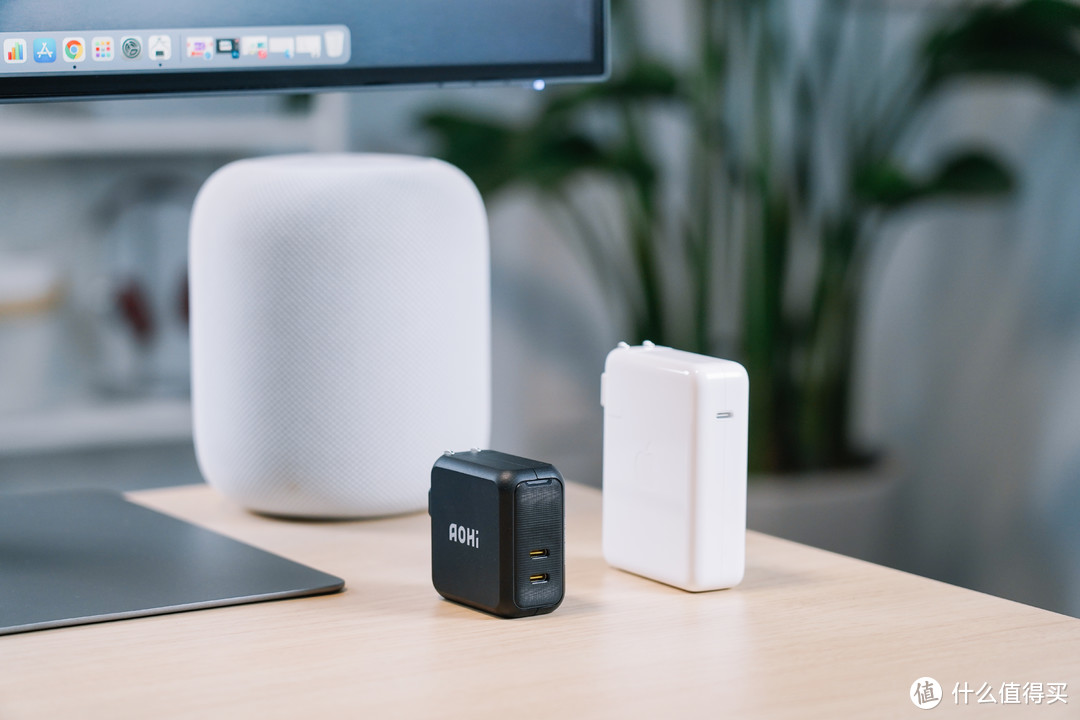 aohi100w双口氮化镓充电器测评,aohi充电器测评140w