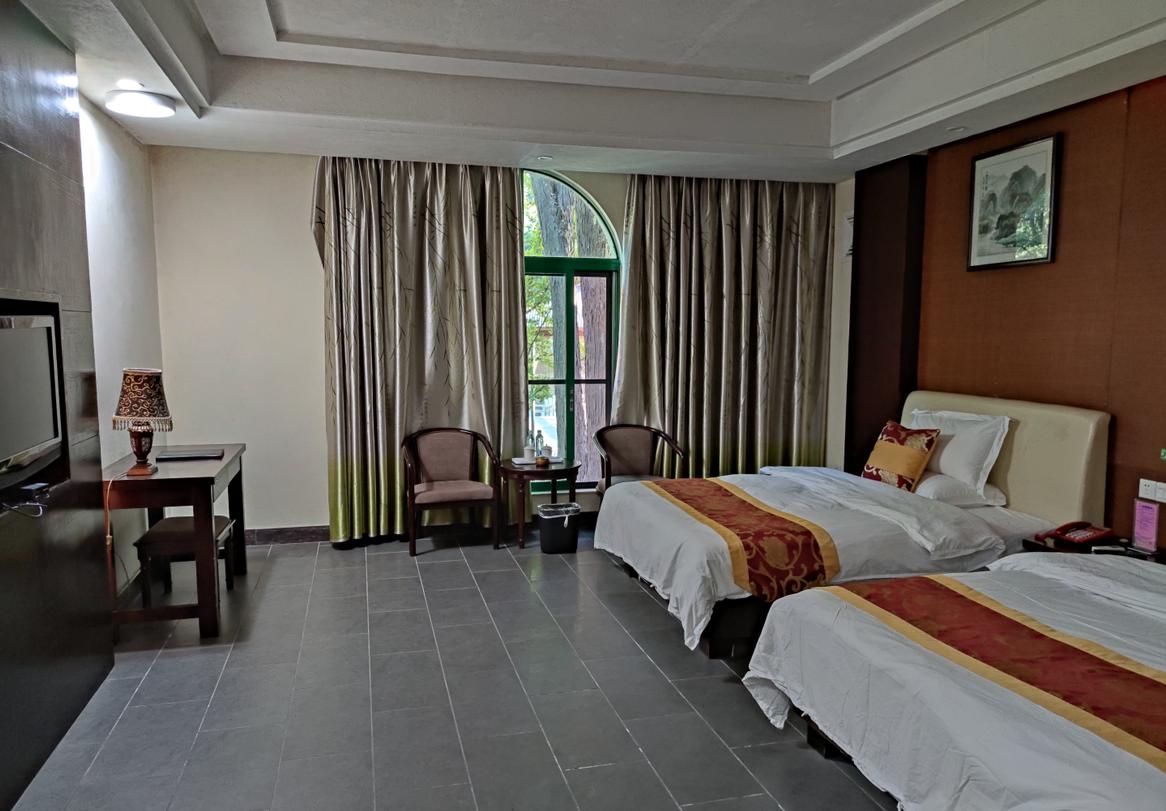 清远避暑温泉山庄,清远森林温泉