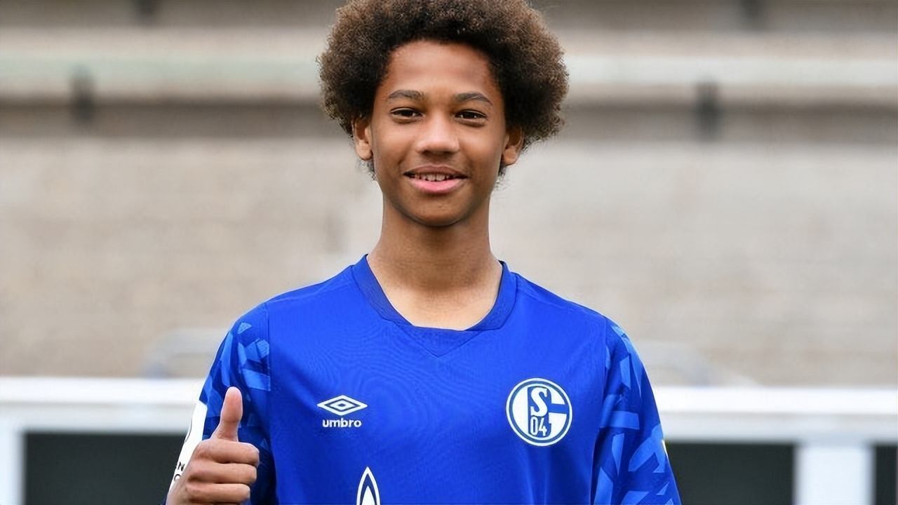 盘点足球场上的兄弟,足坛兄弟最强组合