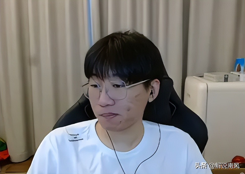 lol官推盛赞faker,lol官推发文半决赛预热