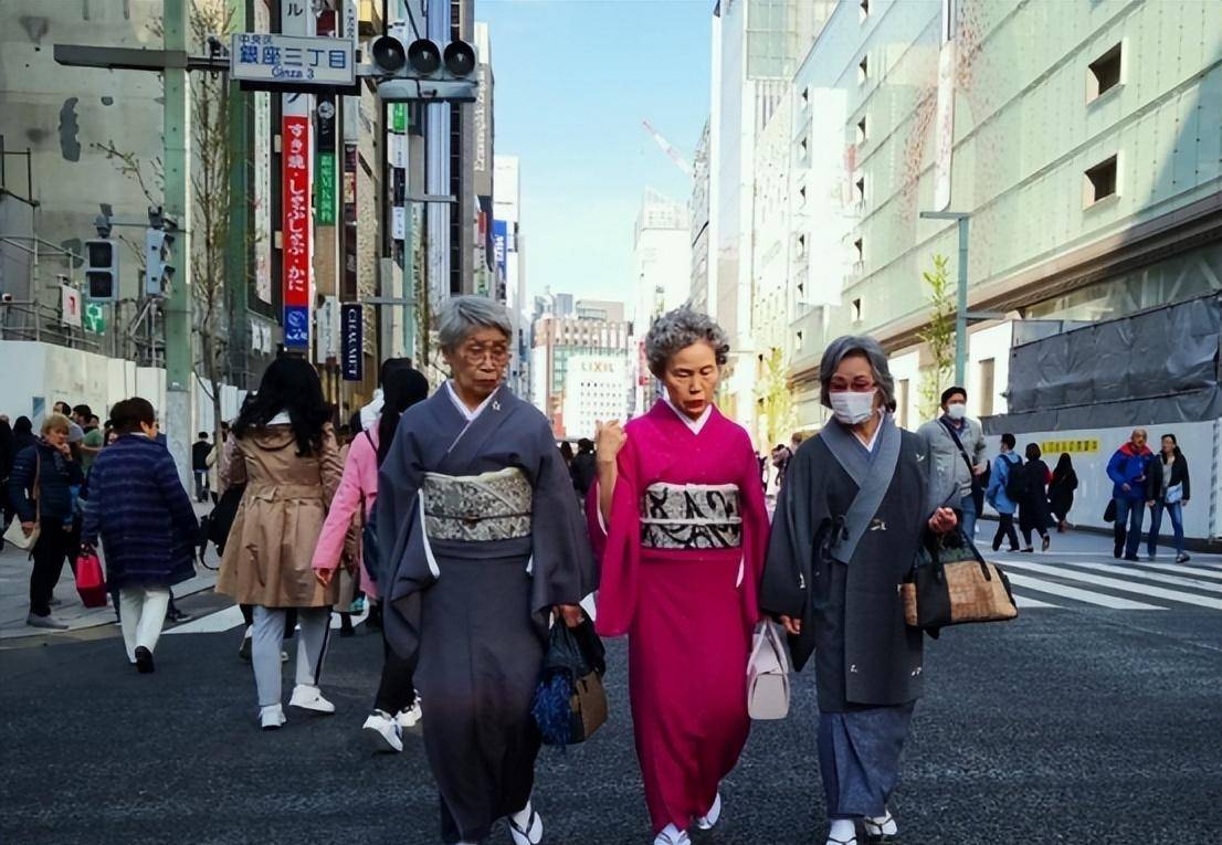 山东康养集团给日本人养老了吗 (日本老人到中国山东康养集团养老)