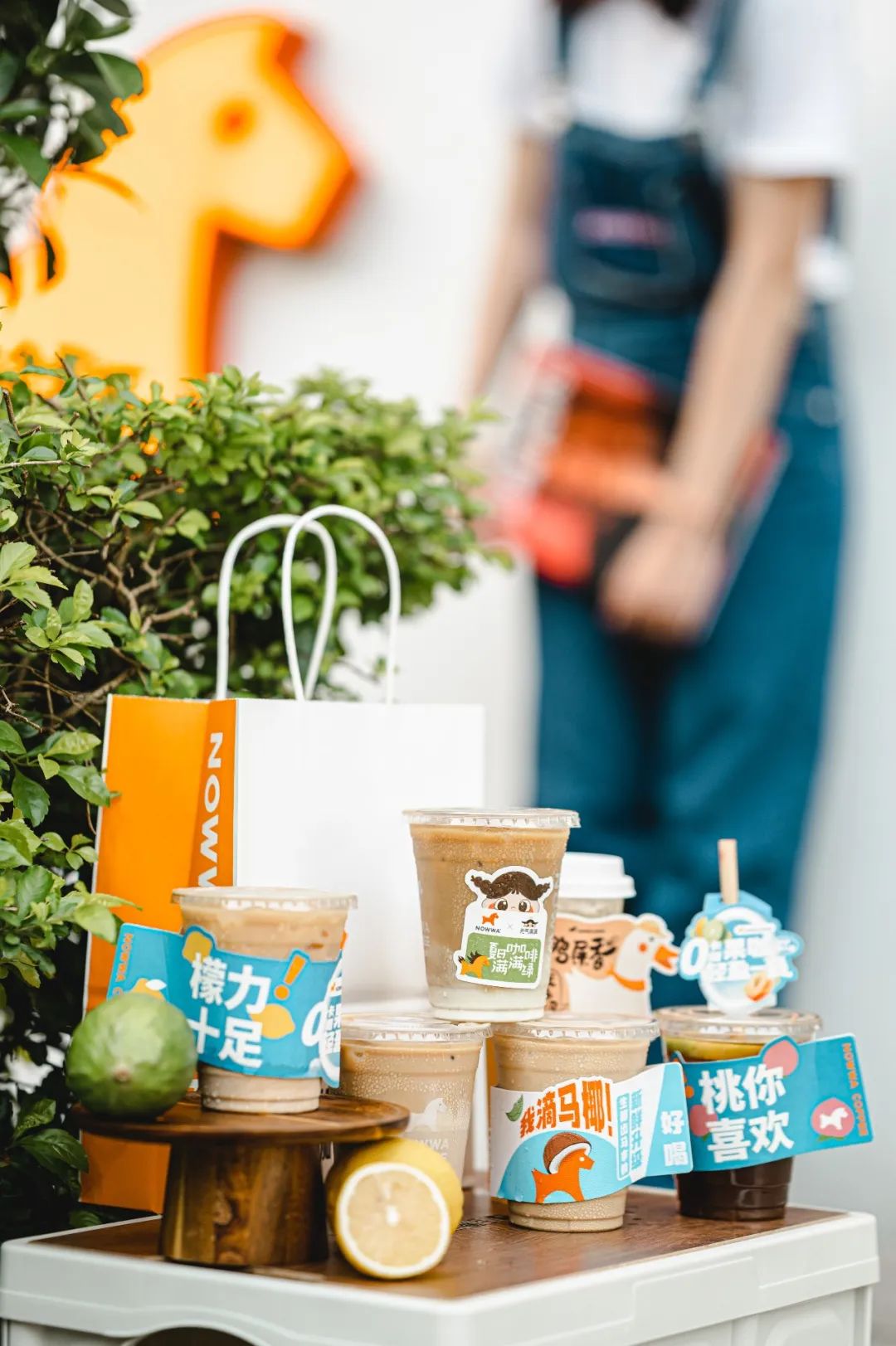 我滴马椰！连开100店