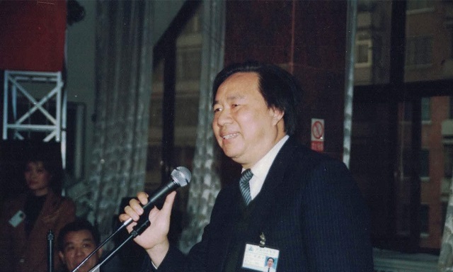 中国第一倒爷牟其中商业奇才,中国第一倒爷牟其中的电影