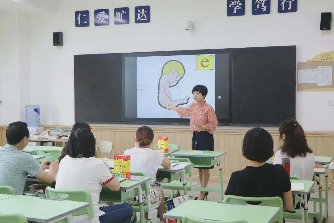 求贤若渴广纳英才,求贤若渴