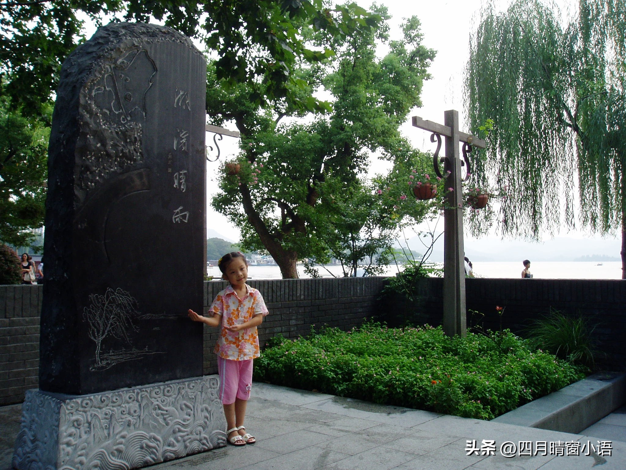 游西湖鬼怨经典选段,游西湖诗句