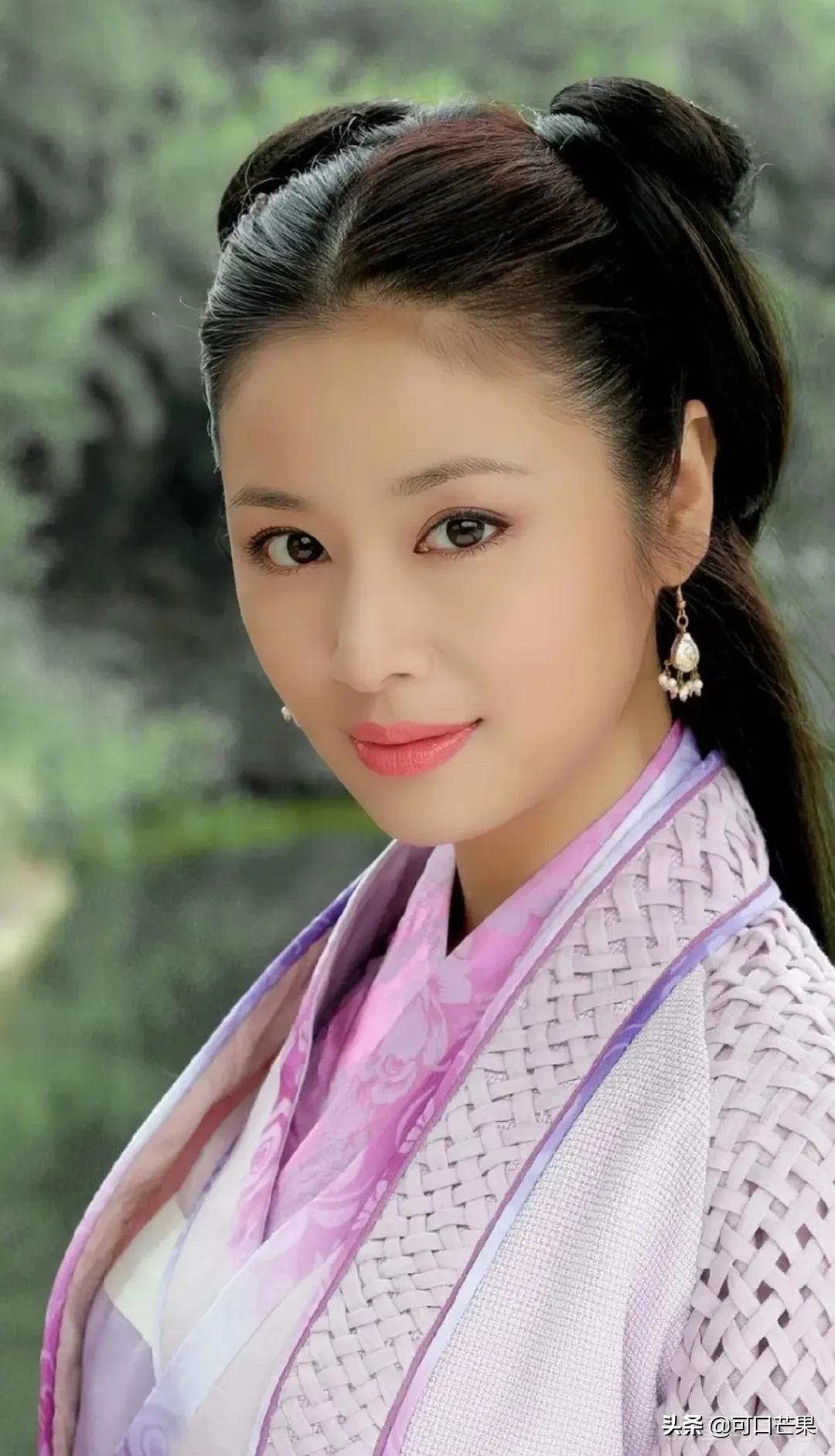 童颜女神林心如,44岁女神林心如